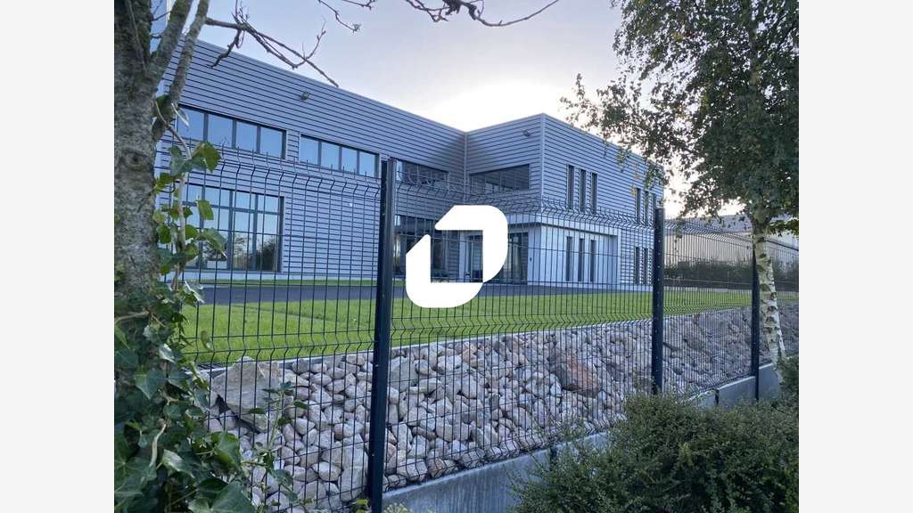 Vente Local d'activité 2100m² Godewaersvelde