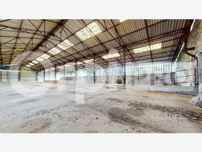 Local d'activité de 1290m² à vendre à Grand-Rozoy