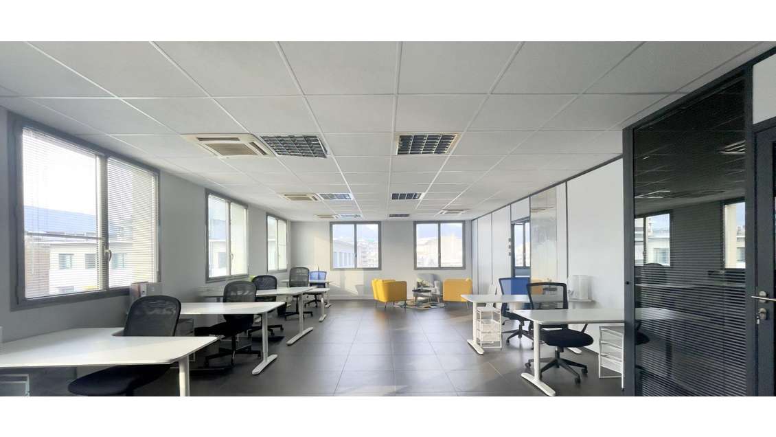 AV local 117m² R+5 à Grenoble limite Eybens