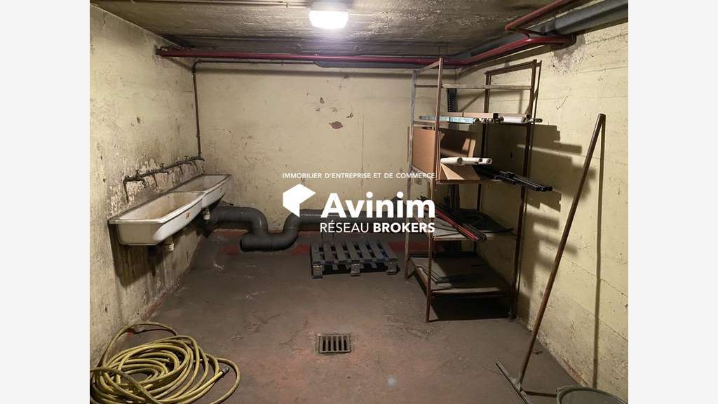 A vendre local d'activité 772m² Grenoble Bajatière