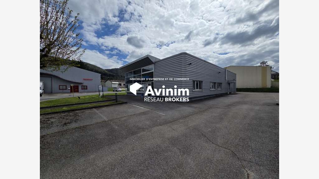 Bâtiment d’activités premium 1283m² à Oyonnax A404