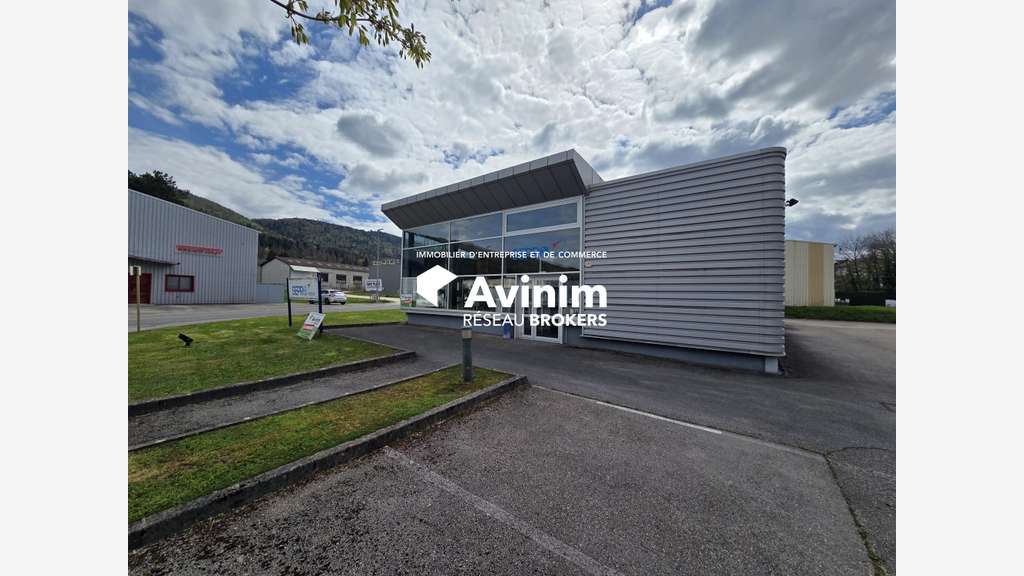 Bâtiment d’activités premium 1283m² à Oyonnax A404