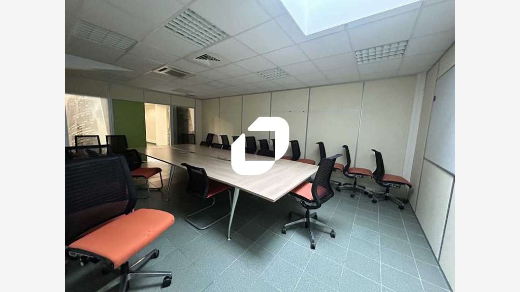 Vente Local d'activité 1381m² Houilles