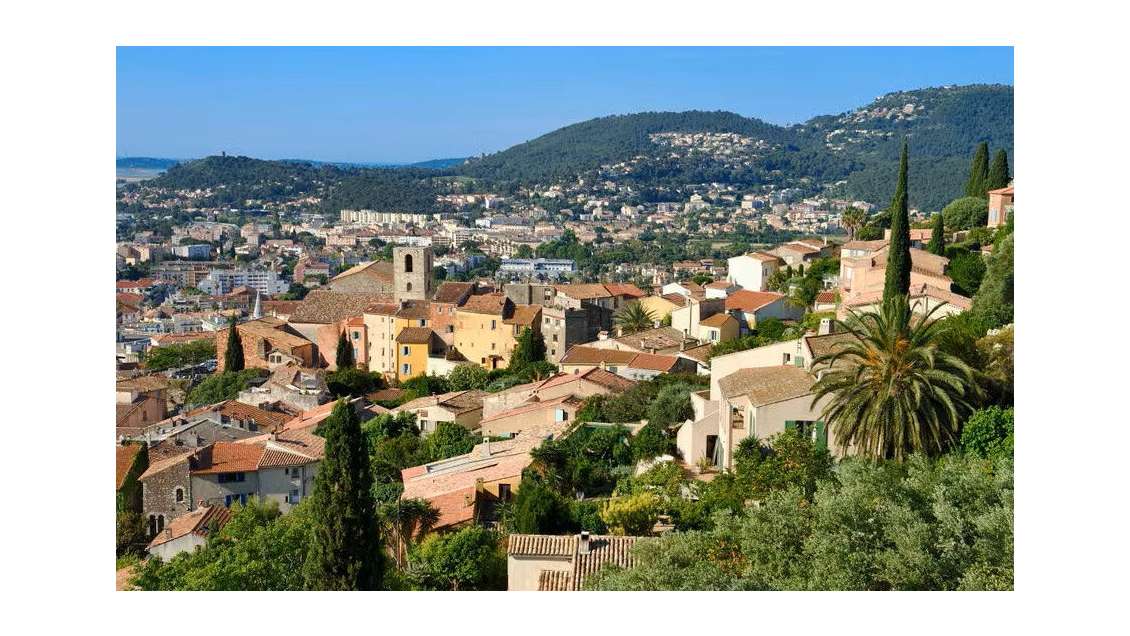 Vente terrain artisanal industriel 4600m² à Hyères