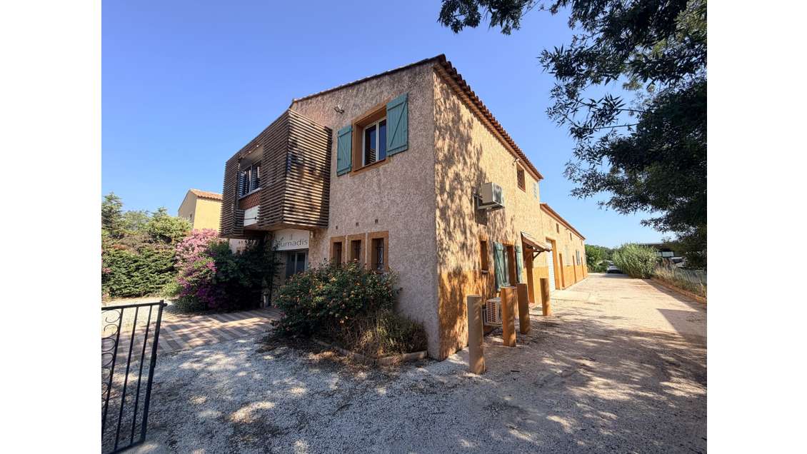 AV entrepôt + bureaux 670m² Zone Gavarry La Crau