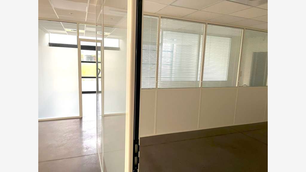 Vente local d'activité 290m² ZI de La Farlède