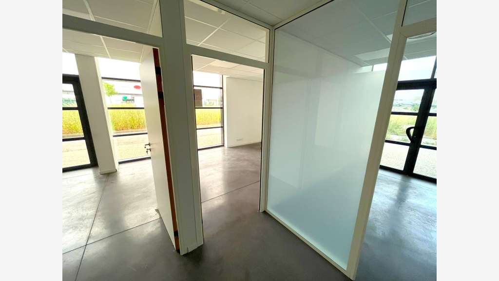 Vente local d'activité 290m² ZI de La Farlède