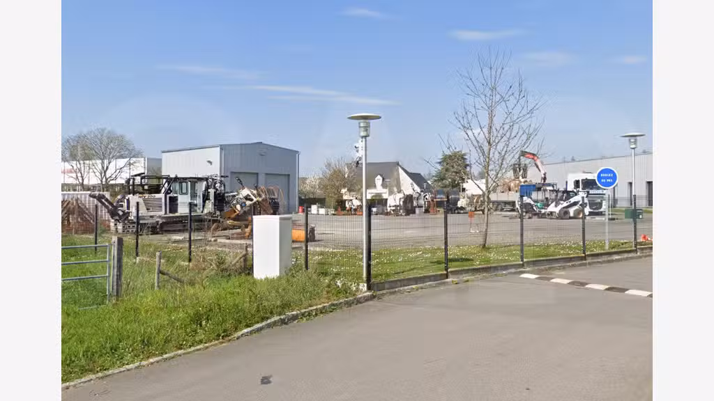 Vente bâtiment d’activités 2155m² en ZI de Rennes