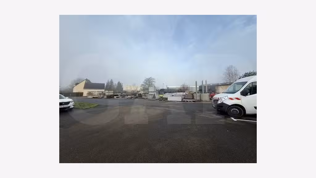 Vente bâtiment d’activités 2155m² en ZI de Rennes