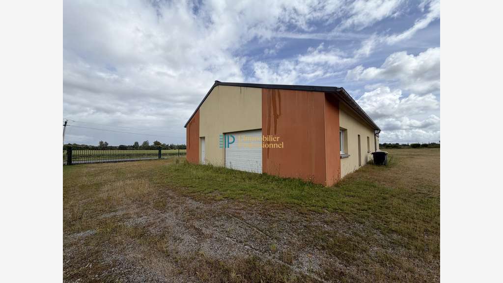 Vente local d'activité 218m² à Languidic