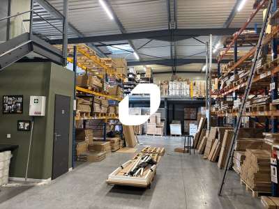 Vente Locaux d'activités - Entrepôts au Barp
