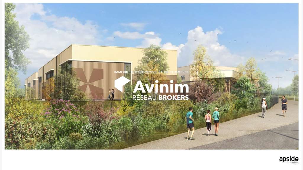 AV local pro neuf de 1300m² au Cannet des Maures