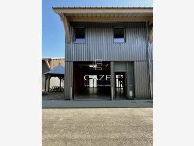 Local d'activité 230m² RT2012 à vendre au Haillan