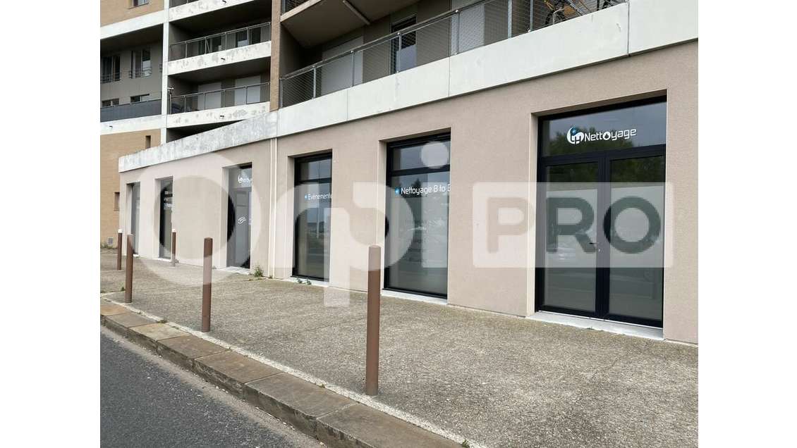 Local professionnel 240m² à vendre au Havre