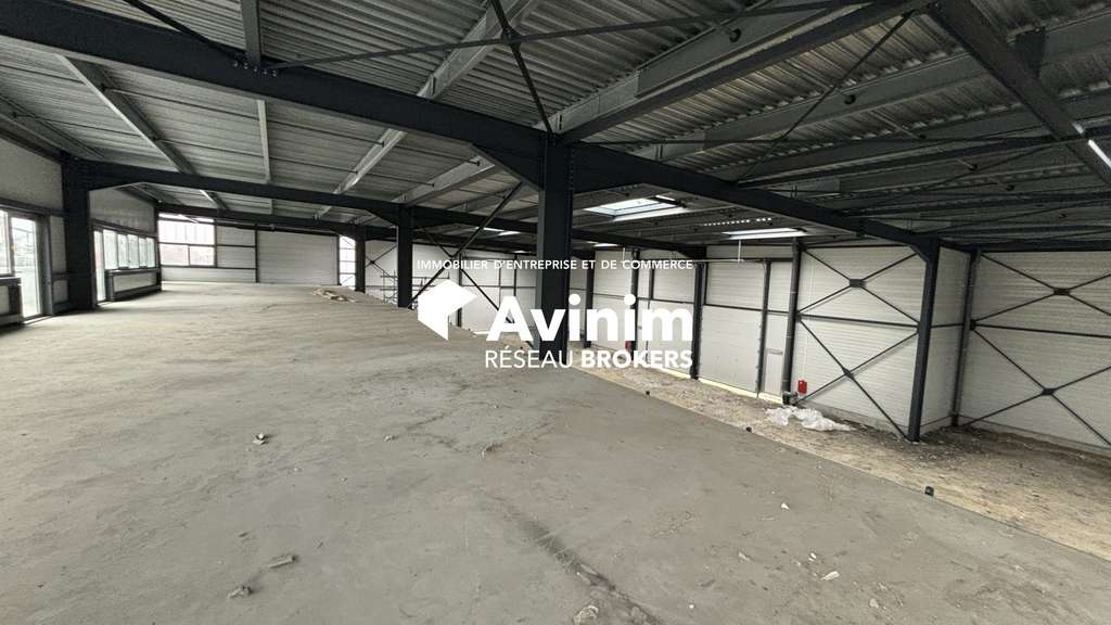 Vente cellule 748m² excellente visibilité au Havre
