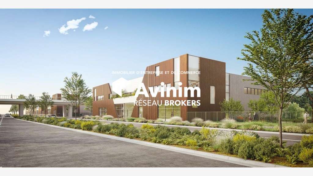 Vente cellule 748m² excellente visibilité au Havre