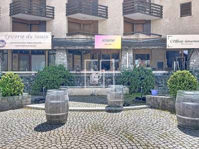 Vente Locaux d'activités - Entrepôts à Enchastrayes
