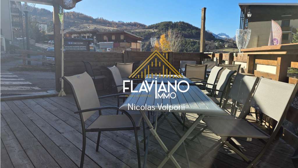 Vente murs commerciaux 120m² secteur Le Sauze