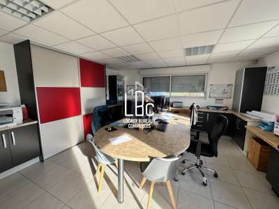 A vendre local d'activité 472m² Les Touches