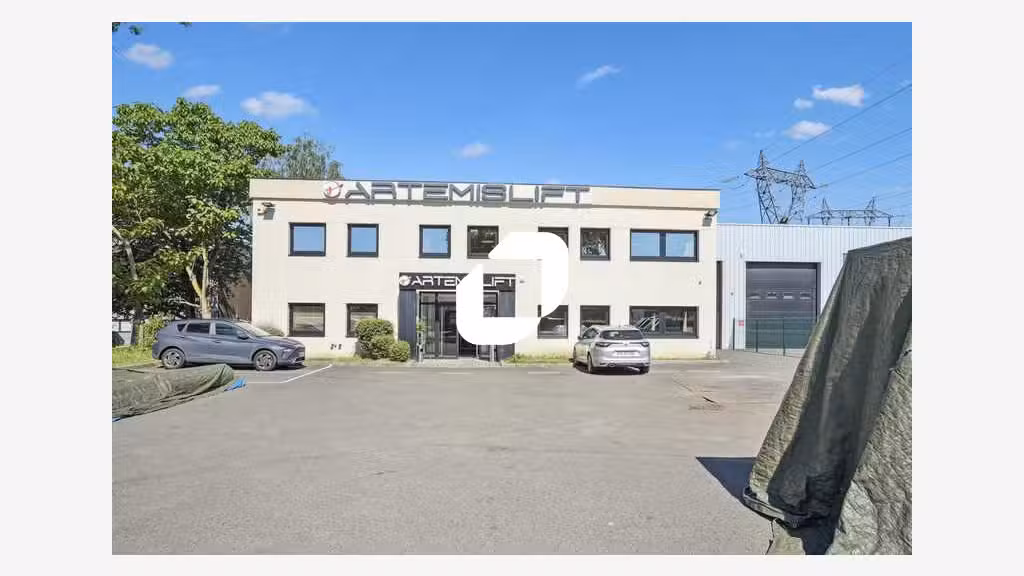 Vente Local d'activité 1220m² Lisses