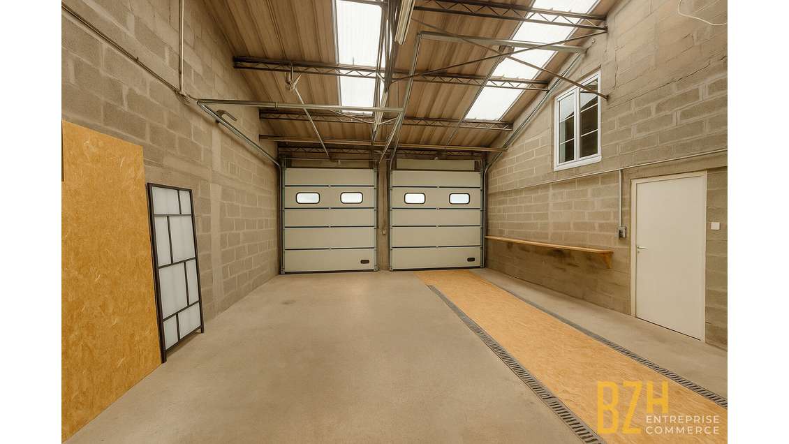 Local d activité à vendre sur Lorient Branderion 