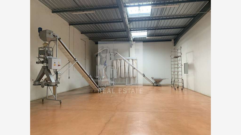 Local d'activité 299m² à vendre à Chasse-sur-Rhône