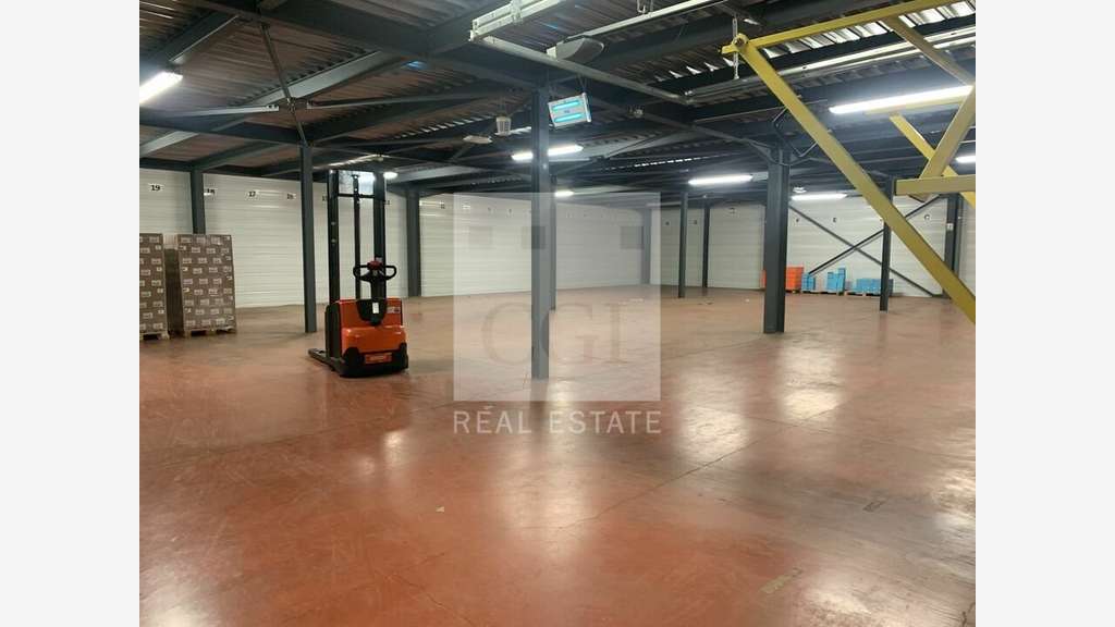 Local d'activité 299m² à vendre à Chasse-sur-Rhône