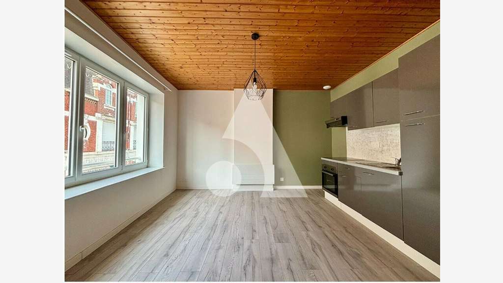Vente local commercial 155m² à Lumbres centre