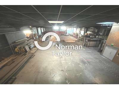 Vente Locaux d'activités - Entrepôts à Lunel