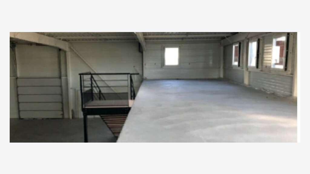 Vente local d'activité 108m² à Lunel