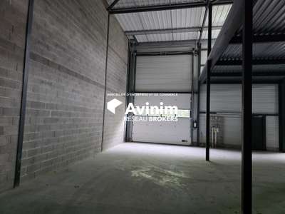Local d'activité neuf 213,28m² à vendre à Lunel