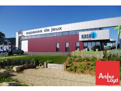 Vente Locaux d'activités - Entrepôts à Lusignan