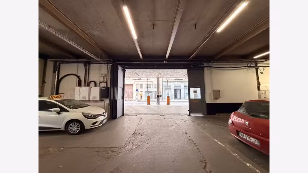 Rare - locaux d'activité à Lyon