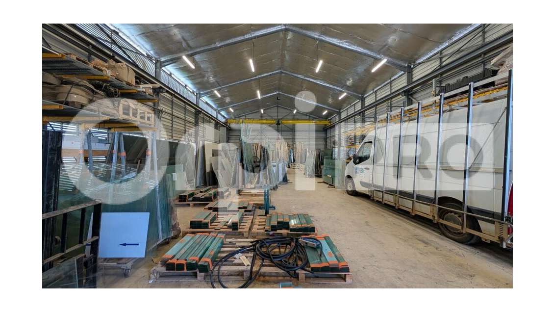 Entrepôt de 609m² à vendre en Zi Soula 2 Macouria