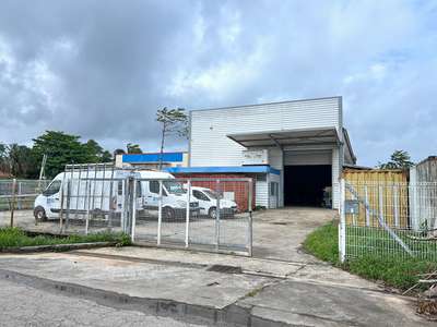 A vendre hangar industriel 450m² ZA soula Macouria