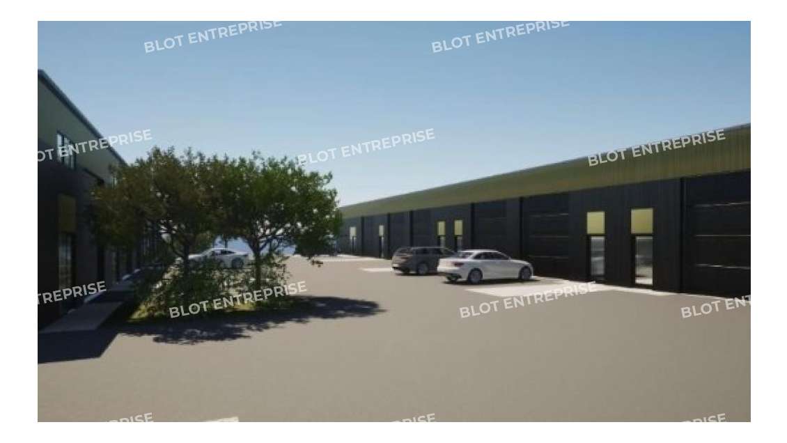 A vendre cellule d'activités 100m² à Malville
