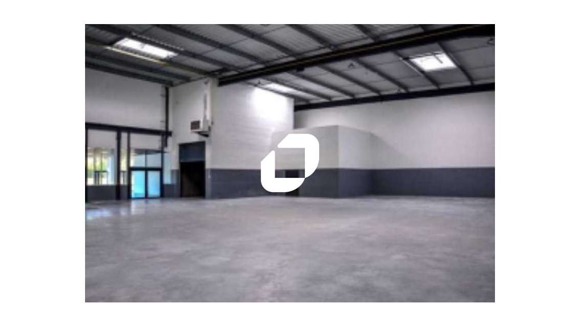 Vente Local d'activité 1461m² Marines
