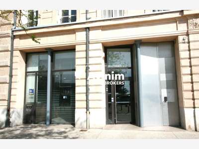 A vendre locaux 275m² quai de la Joliette 13002