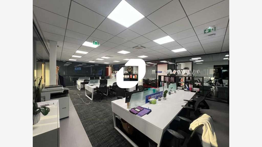 Vente Local d'activité 1324m² Massy