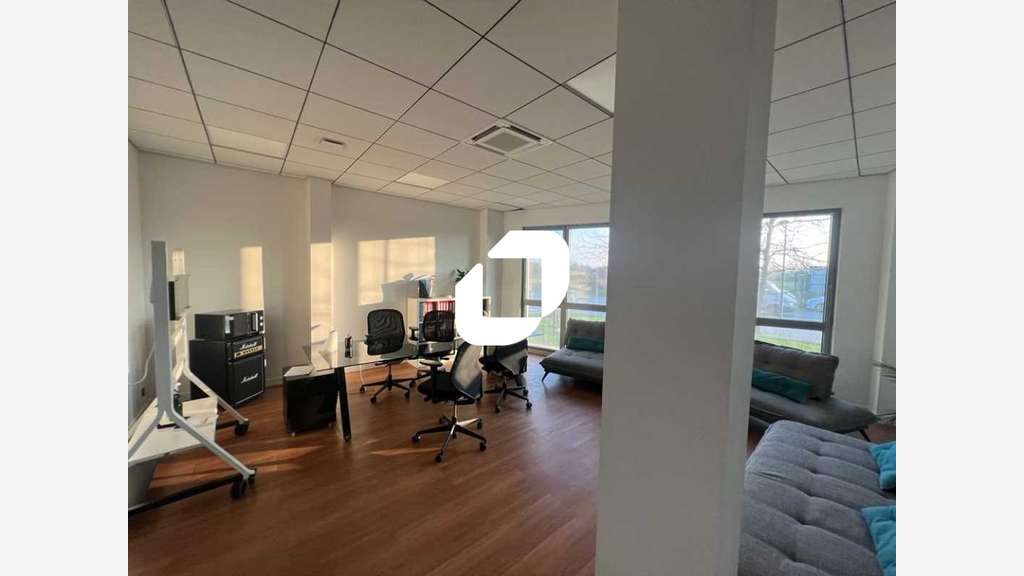 Vente Local d'activité 1324m² Massy