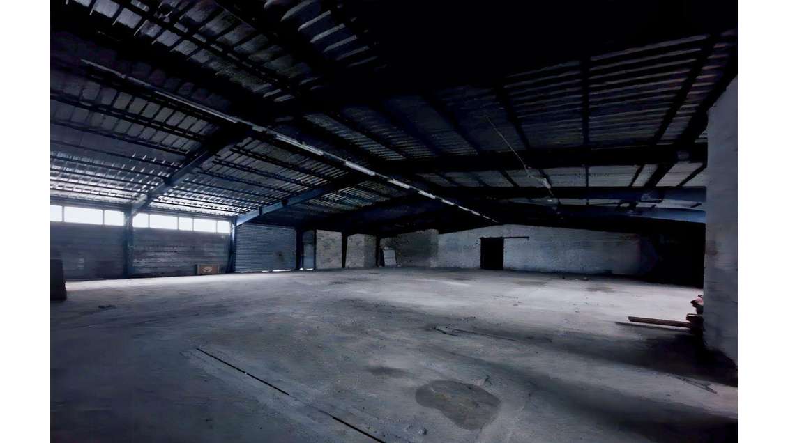 Vente local d'activités bureaux de 1 990m² à Meaux