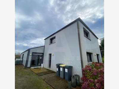 A vendre local d'activité 273m² à Merlevenez