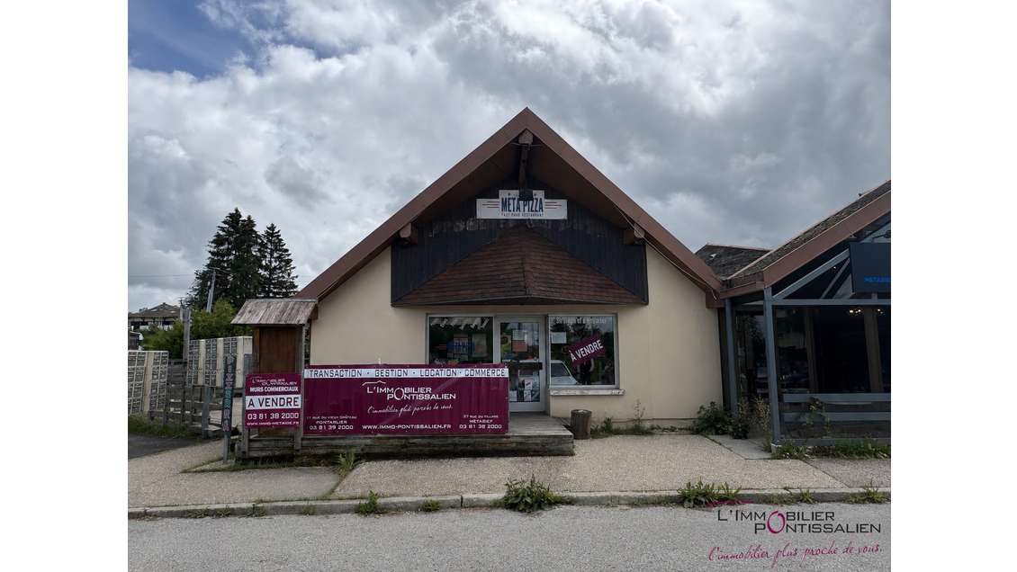 Vente murs restaurant libres de 120m² à Metabief