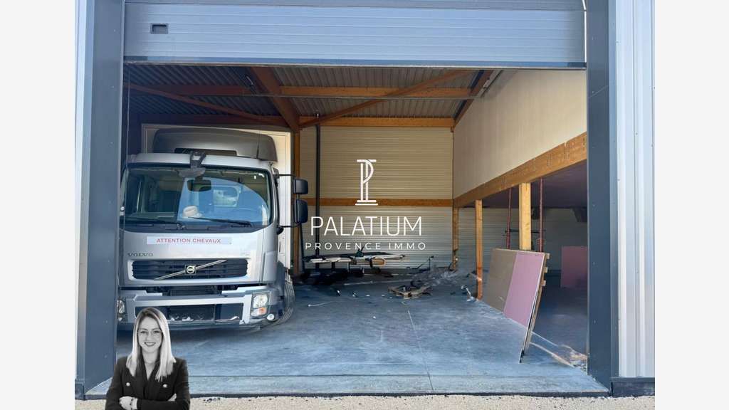 Local d'activité neuf 400m² à vendre à Miramas