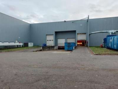 Local d'activité à vendre de 4 223m² près de Lyon