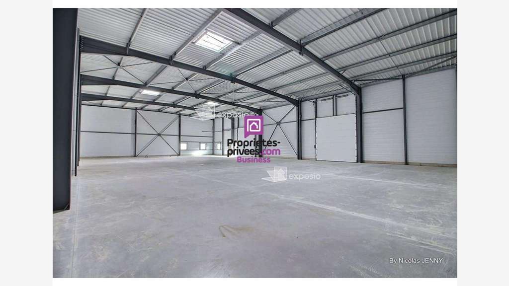 Vente local neuf 635m² modulable à Montélimar