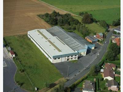 À vendre – Local Industriel de 5 314 m² à prox