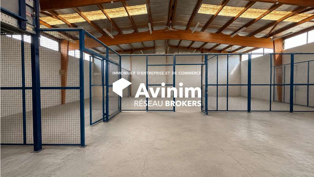 Vente bâtiment d'activité de 820m² à Montivilliers