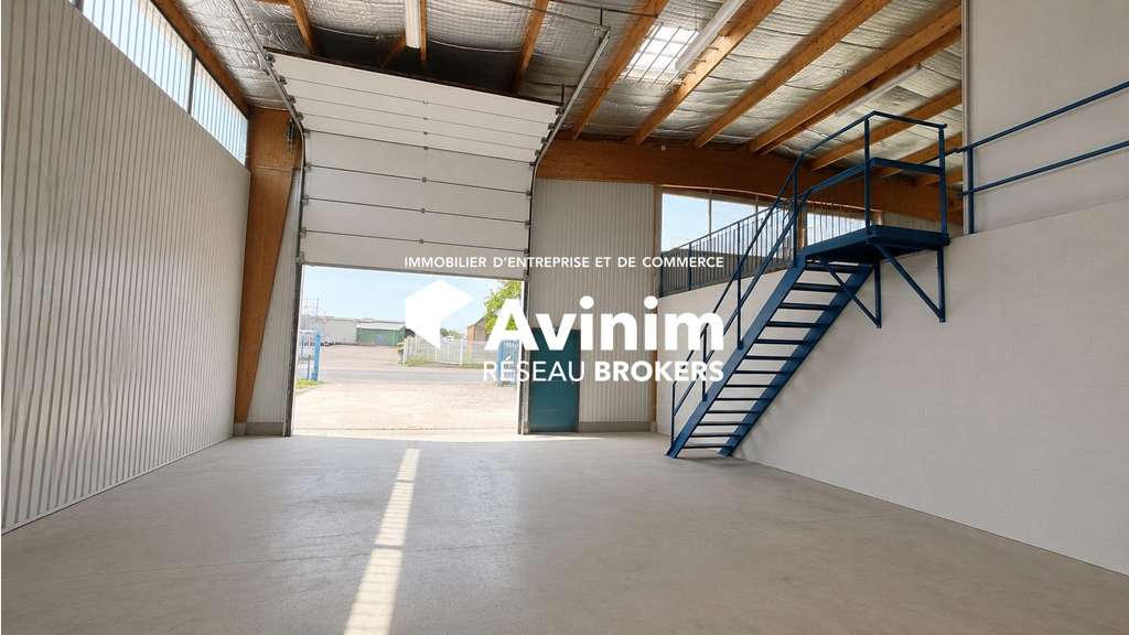 Vente bâtiment d'activité de 820m² à Montivilliers