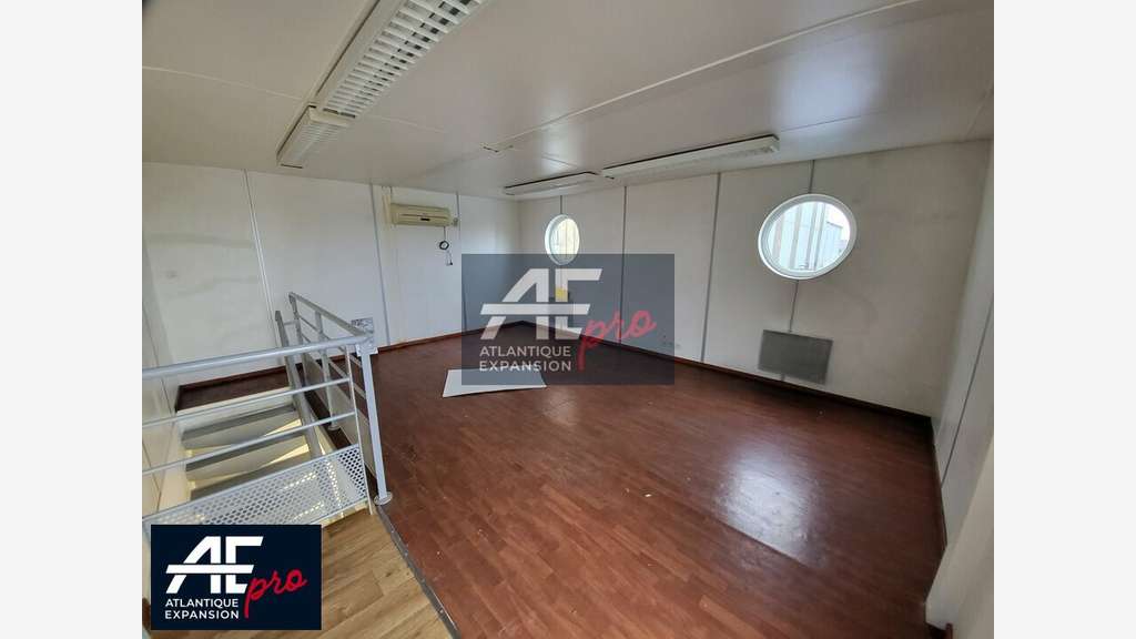 Vente local industriel 1239m² Montoir de Bretagne